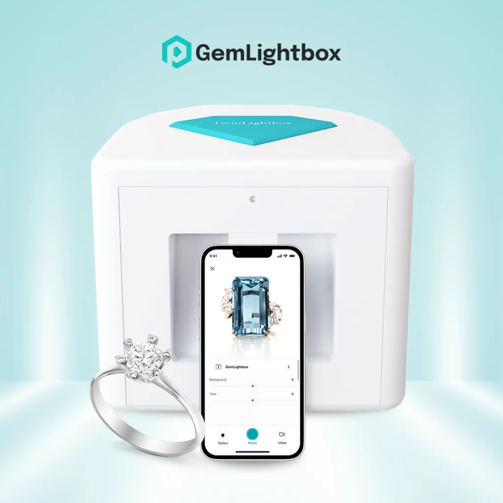 The GemLightbox — an all-in-one jewelry photography system by Picup Media