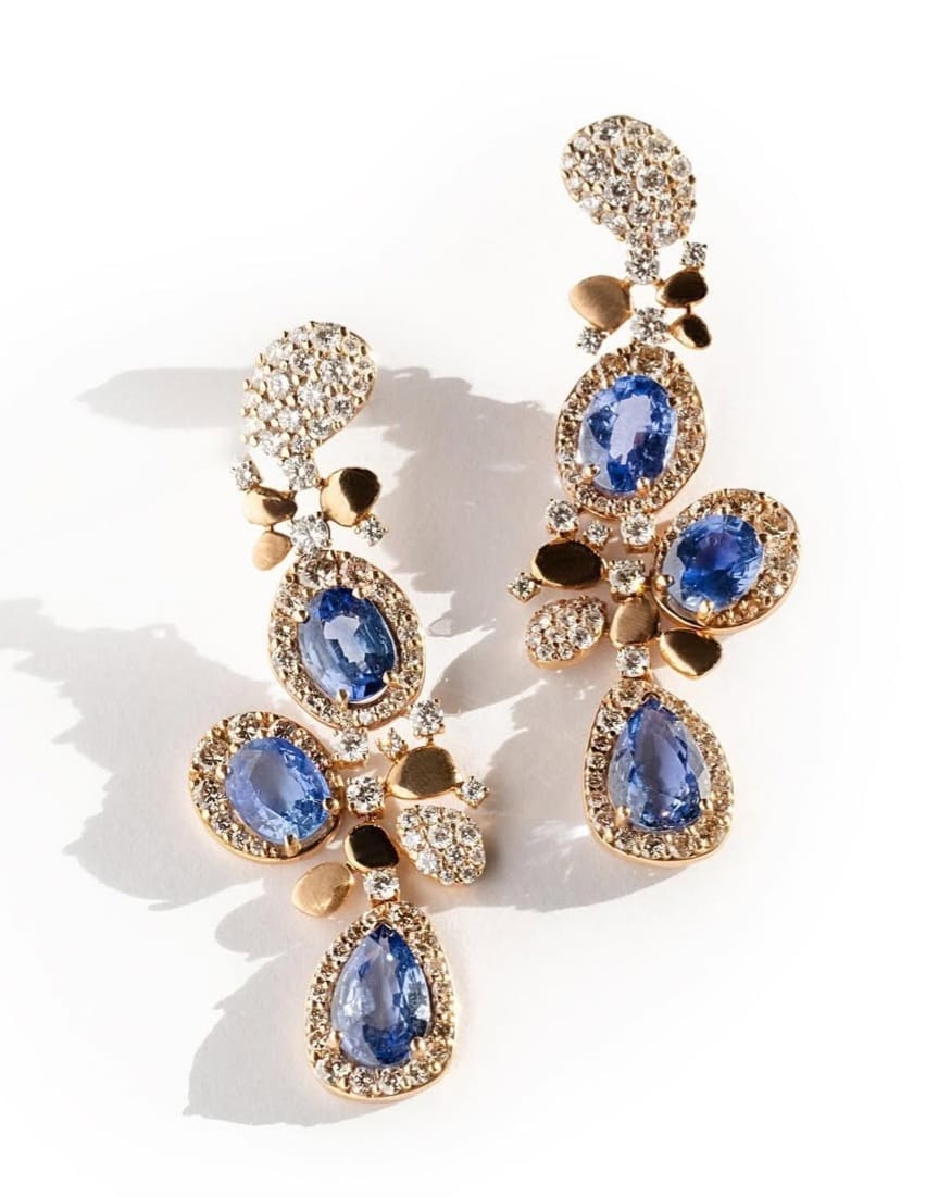 Jewelry product photo 1